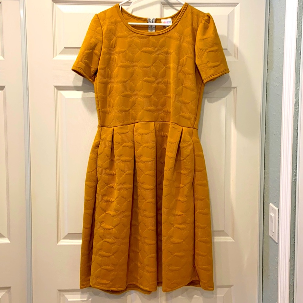 XL Mustard yellow LuLaRoe Amelia Dress